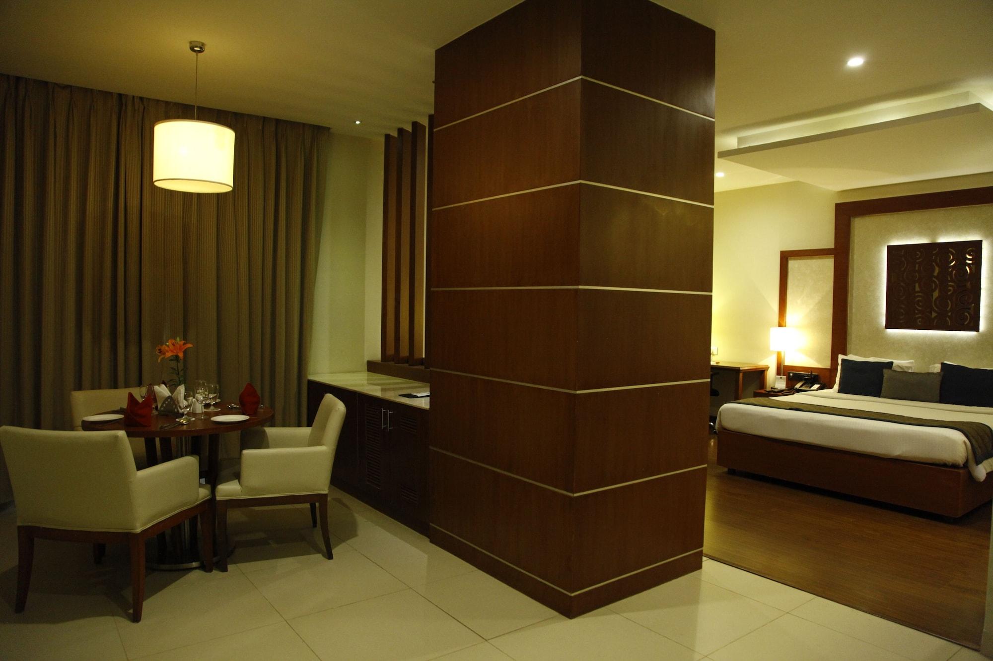 The Altruist Business Hotel Hitech Haïdarabad Extérieur photo