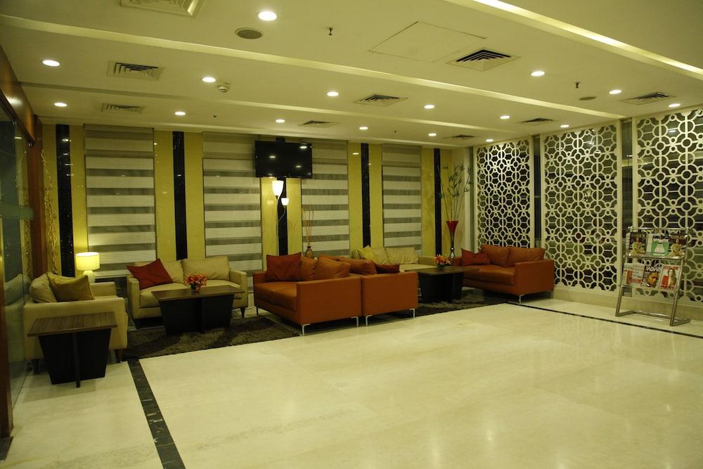 The Altruist Business Hotel Hitech Haïdarabad Extérieur photo
