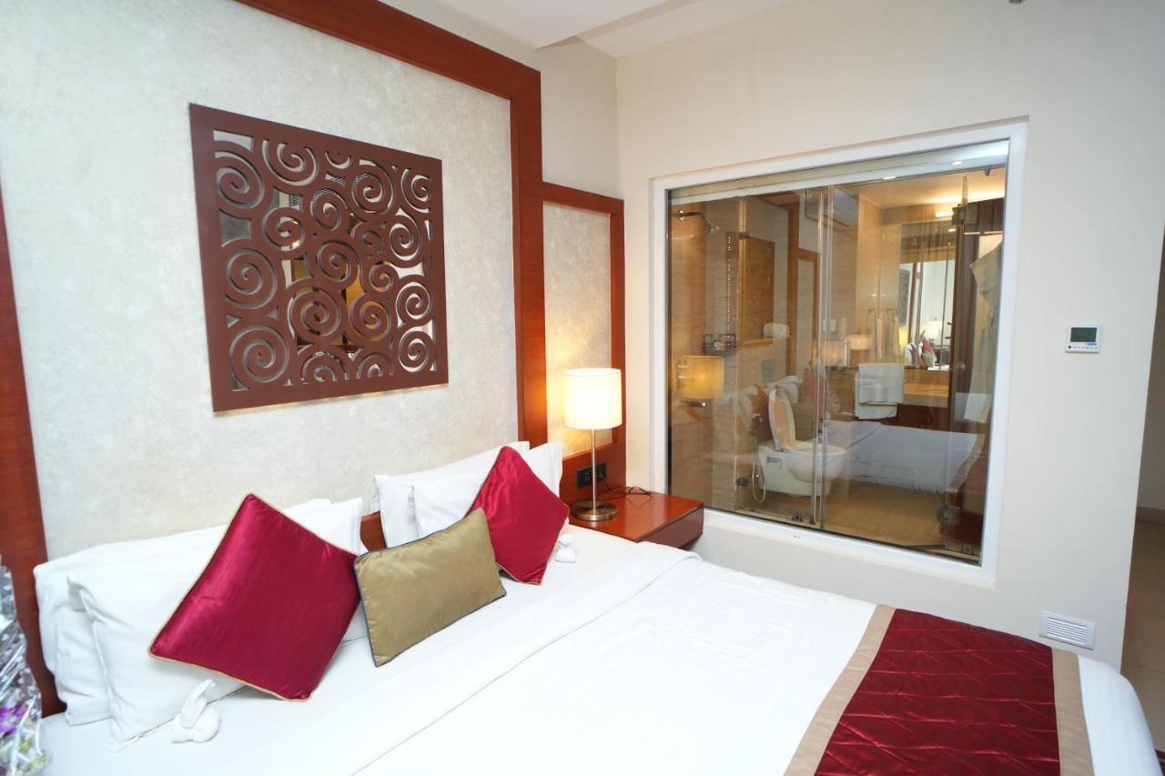 The Altruist Business Hotel Hitech Haïdarabad Extérieur photo