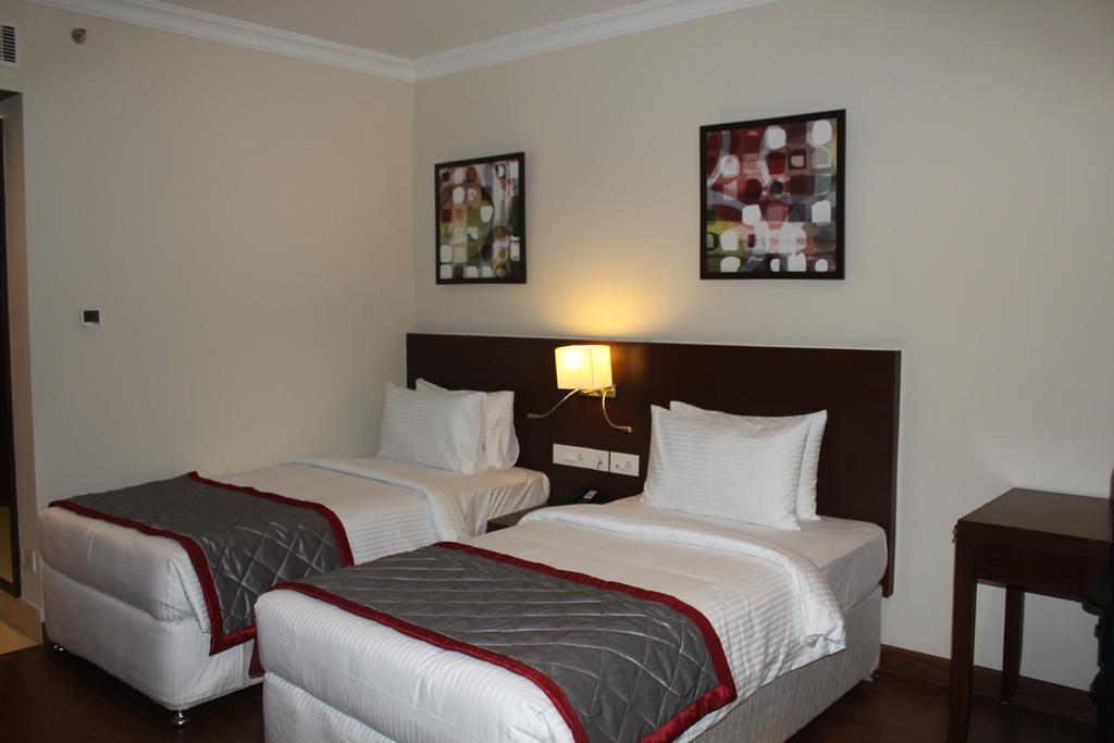 The Altruist Business Hotel Hitech Haïdarabad Chambre photo